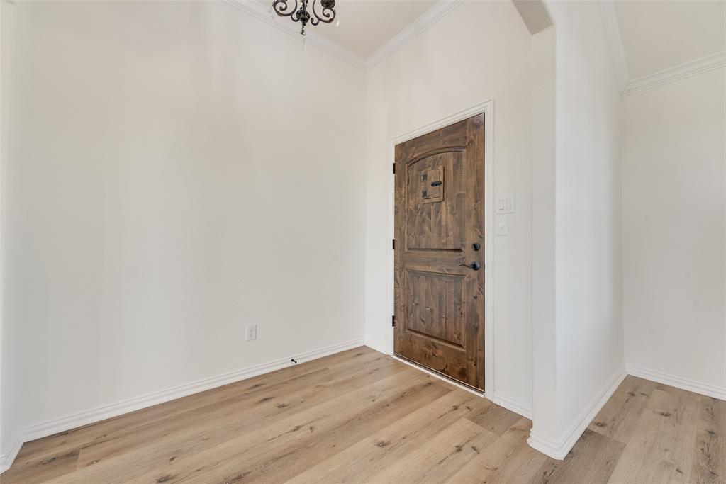 304 Canales Road, Nevada, TX 75173