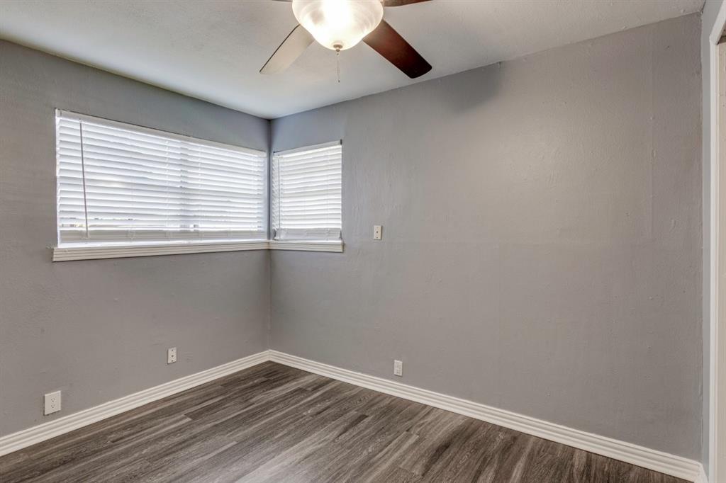 1812 Del Rancho Drive, Irving, TX 75061