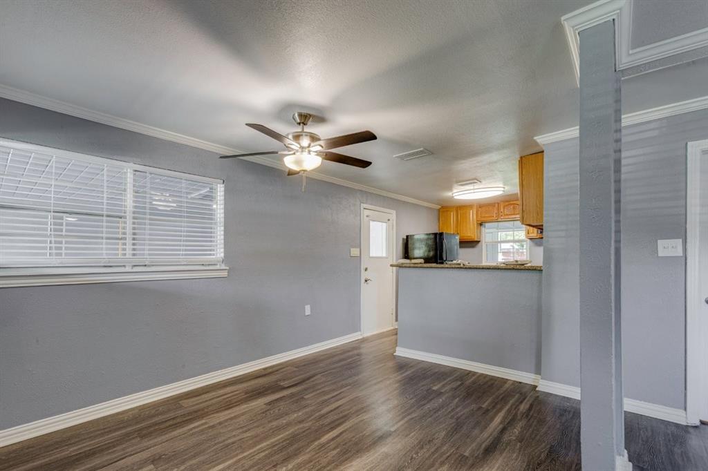 1812 Del Rancho Drive, Irving, TX 75061