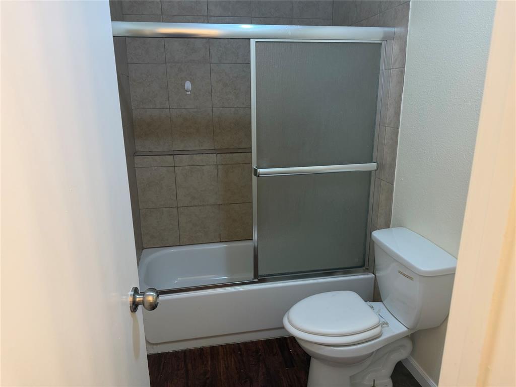 1361 Oakbluff Drive, Lancaster, TX 75146