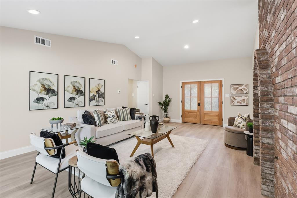 7717 El Padre Lane, Dallas, TX 75248