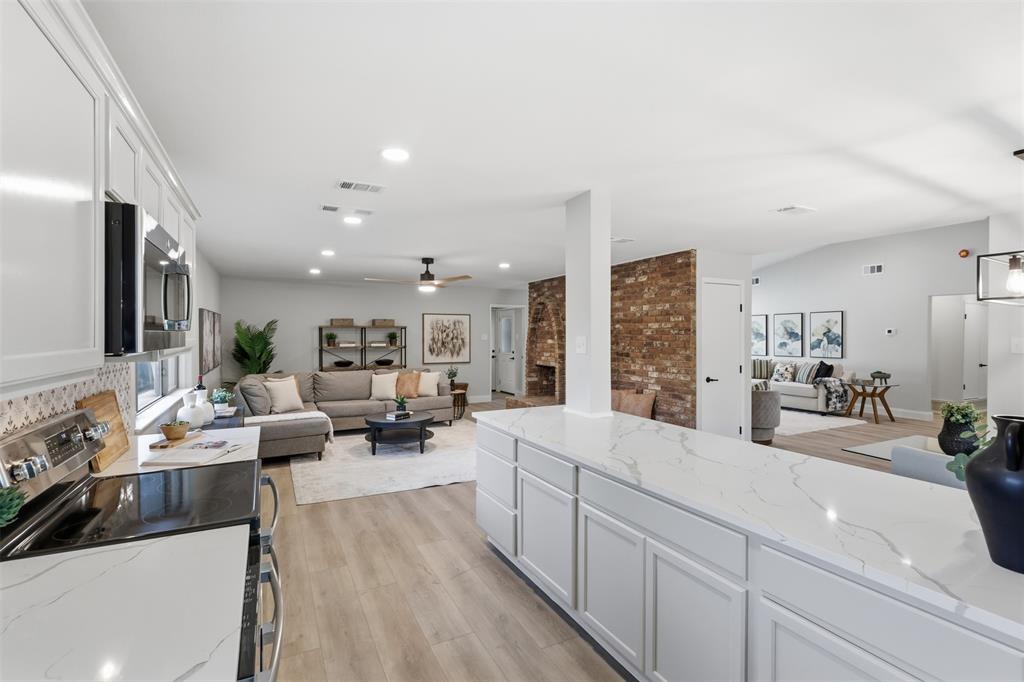 7717 El Padre Lane, Dallas, TX 75248