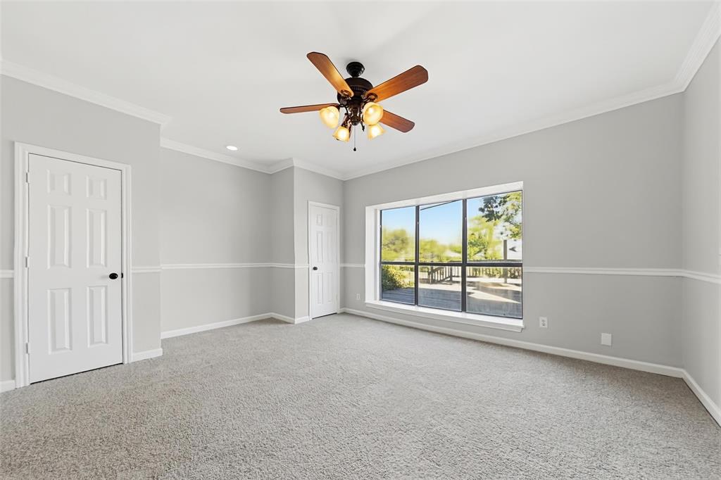 612 N Silver Creek Circle, DeSoto, TX 75115