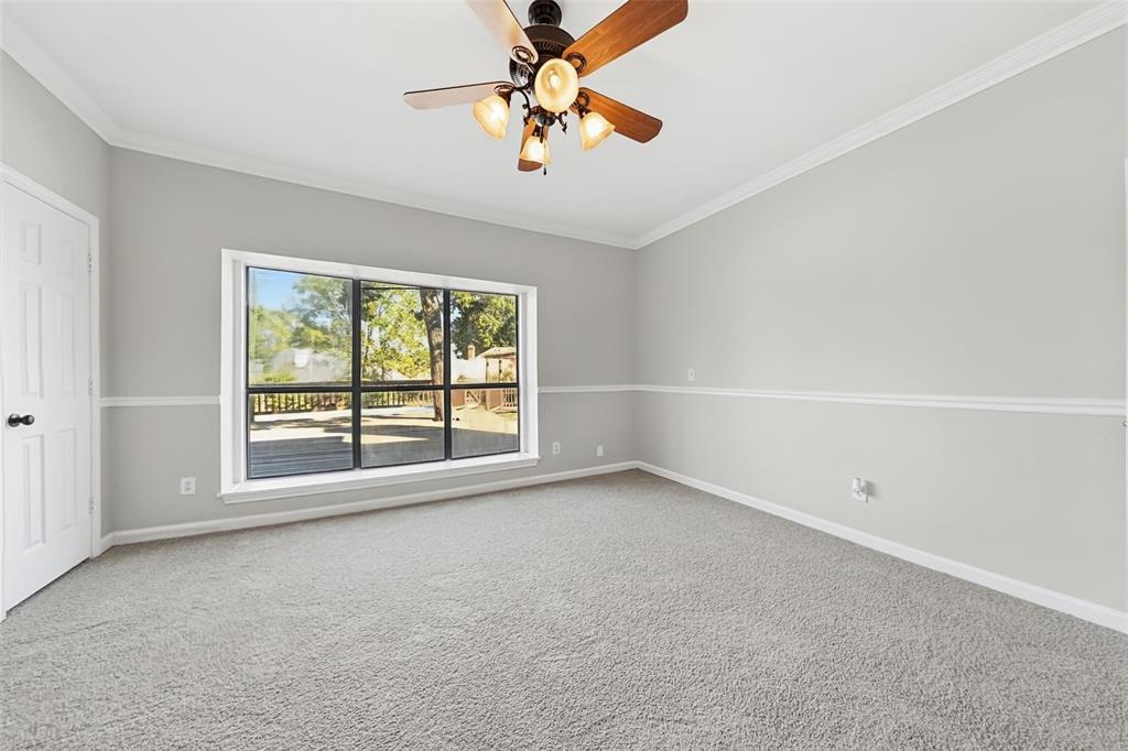 612 N Silver Creek Circle, DeSoto, TX 75115
