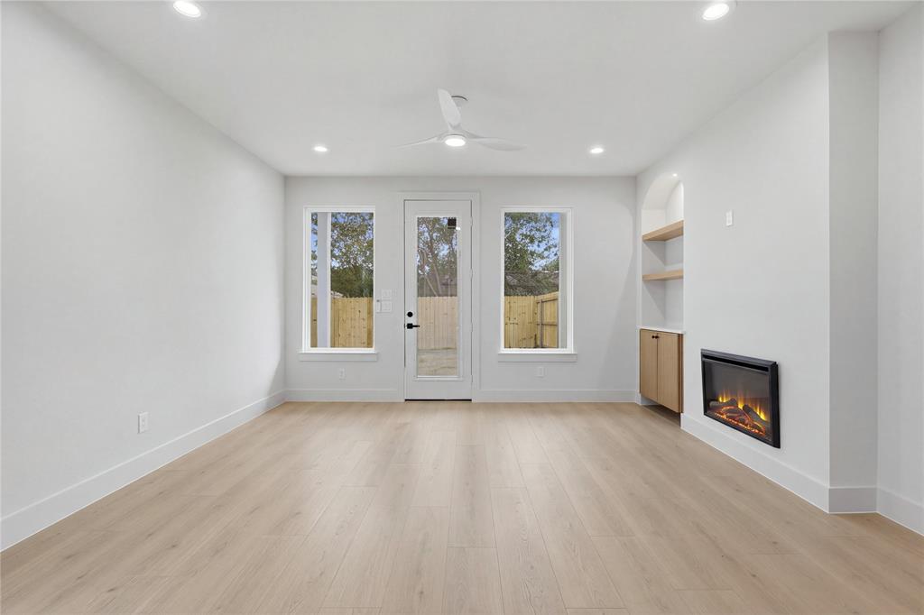 3427 & 3429 Detonte Street, Dallas, TX 75223