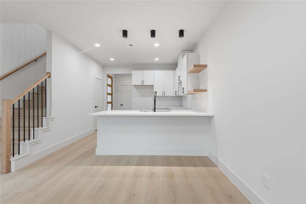 3427 & 3429 Detonte Street, Dallas, TX 75223