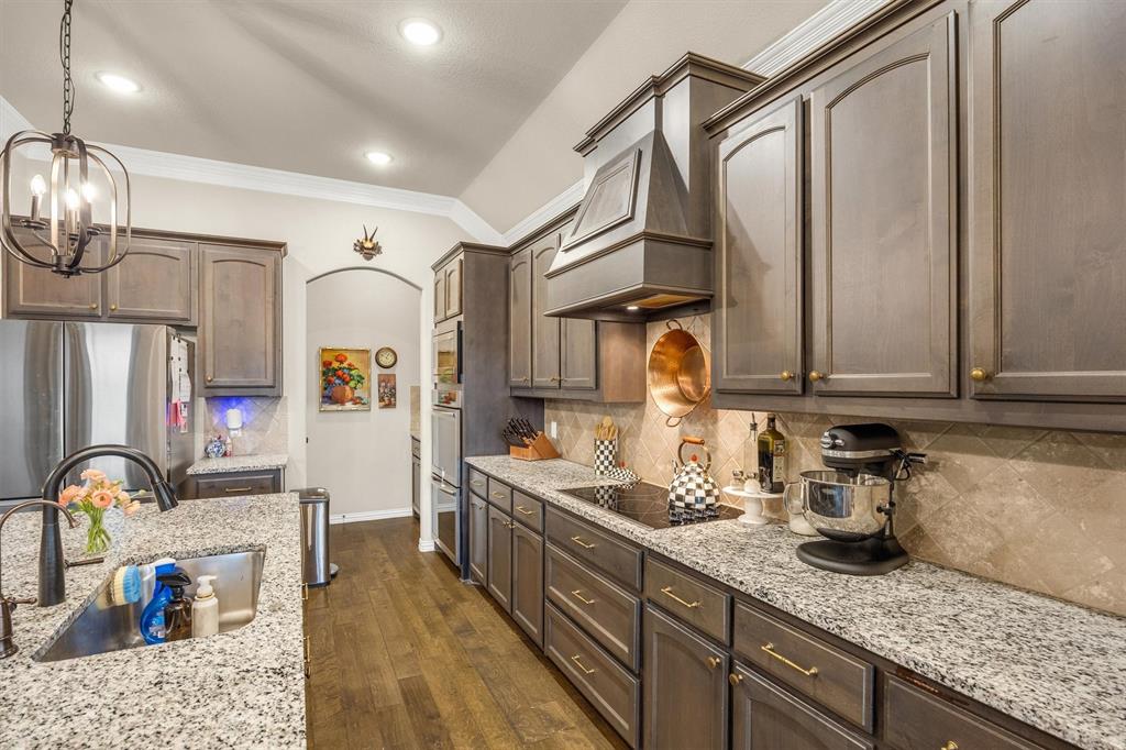 9880 County Road 466, Princeton, TX 75407