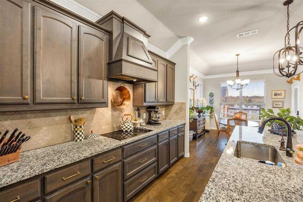 9880 County Road 466, Princeton, TX 75407