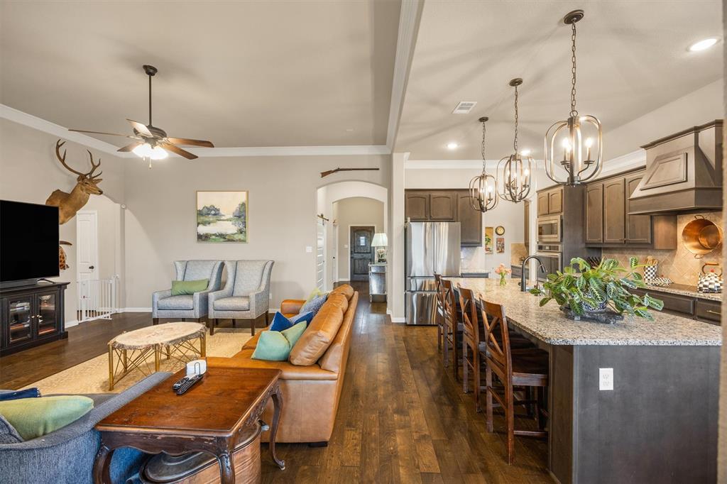9880 County Road 466, Princeton, TX 75407