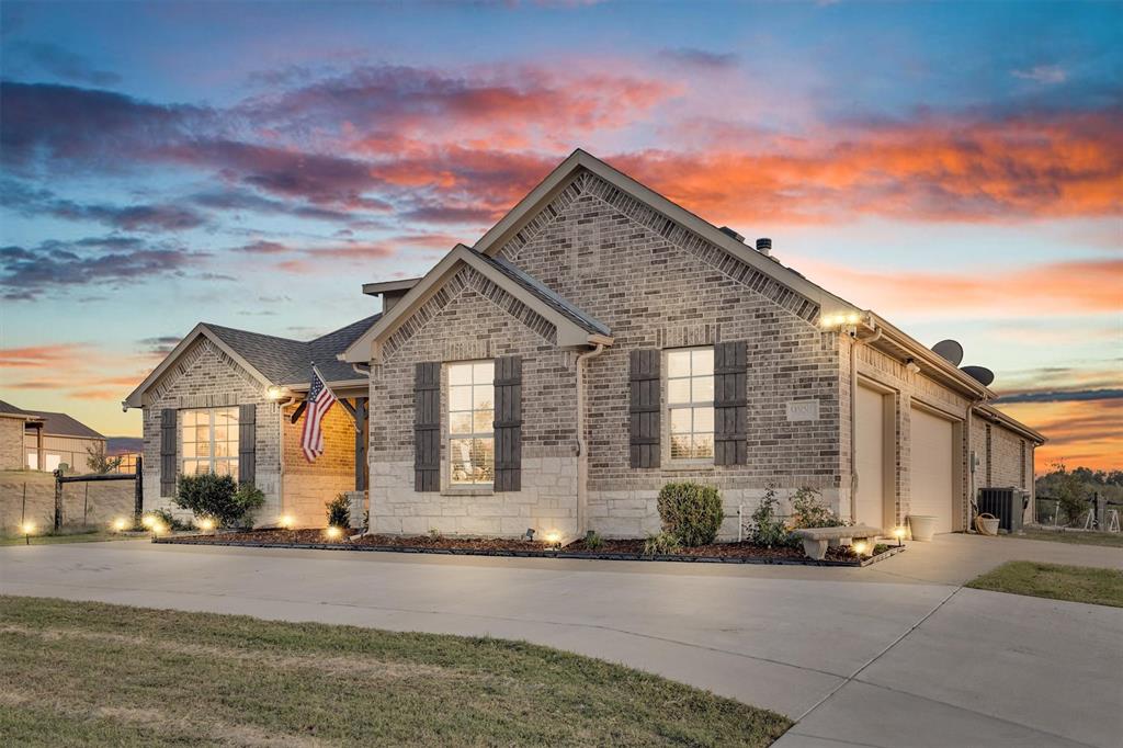 9880 County Road 466, Princeton, TX 75407