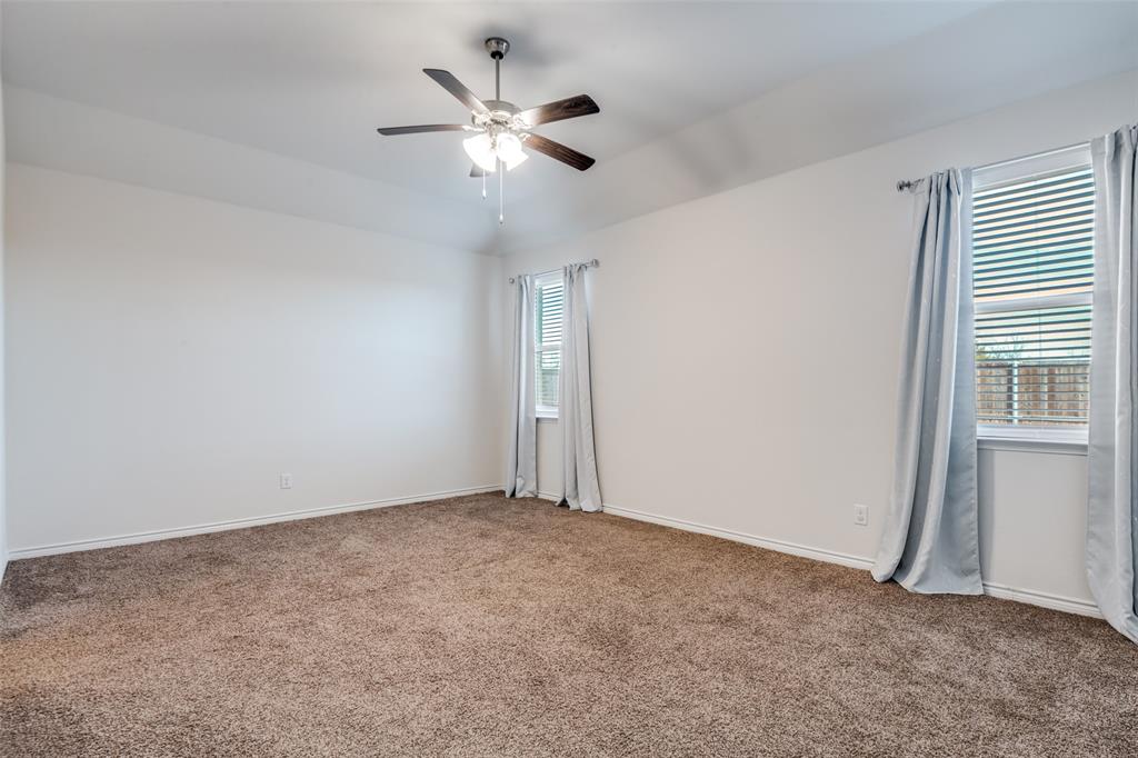 905 Philadelphia Street, Fate, TX 75189
