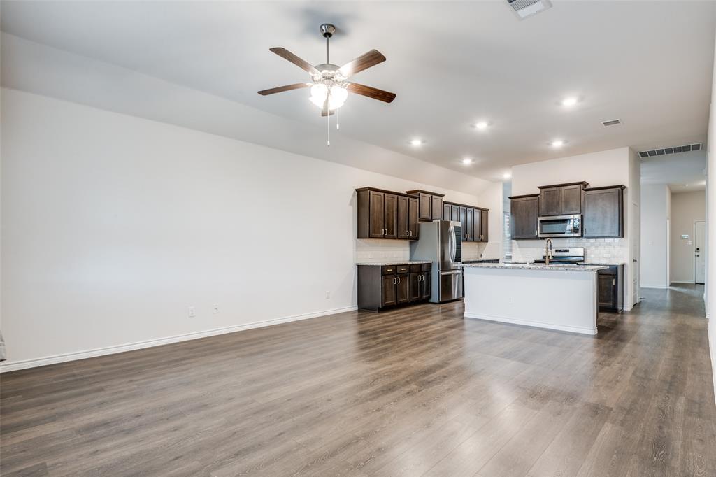 905 Philadelphia Street, Fate, TX 75189