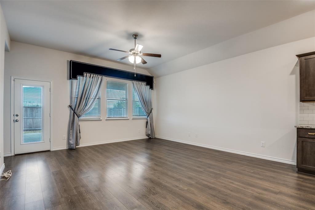905 Philadelphia Street, Fate, TX 75189