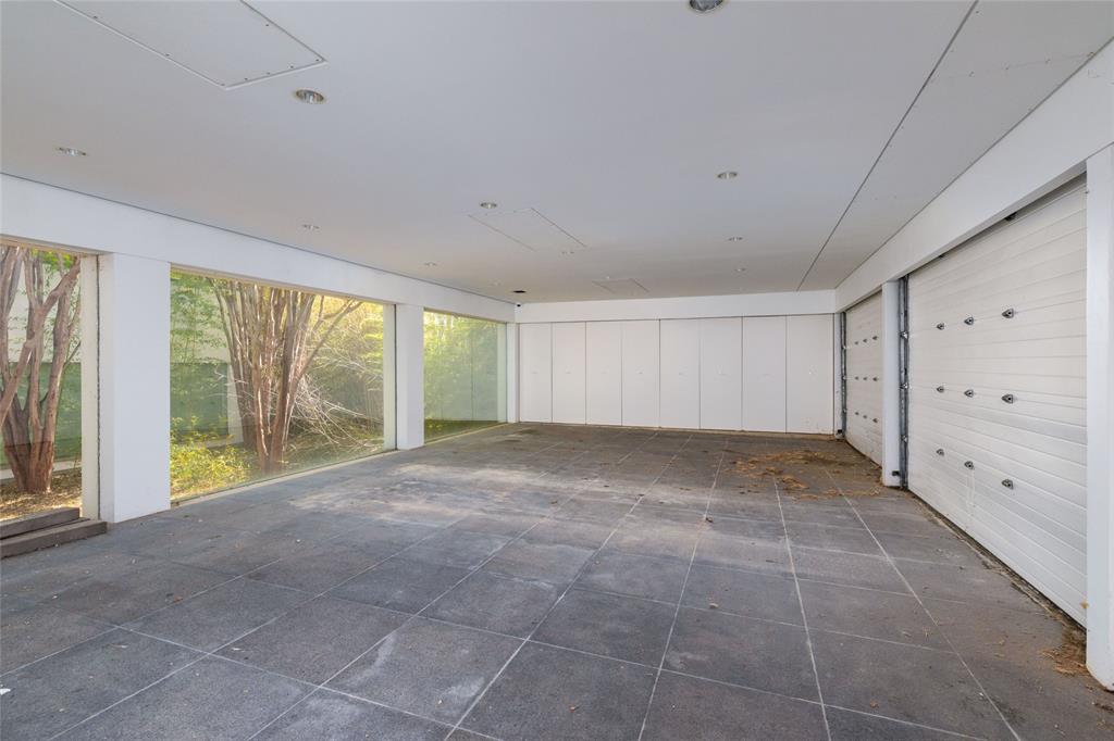 14888 Lake Forest Drive, Addison, TX 75254