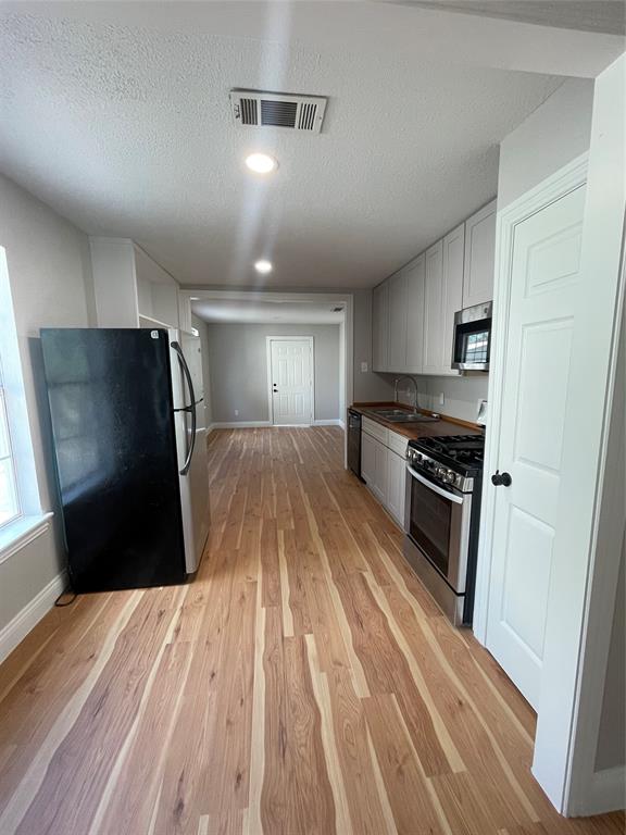 816 Carbona Drive, Dallas, TX 75217 816 Carbona Drive, Dallas, TX 75217