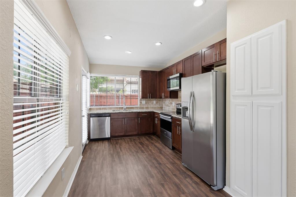 608 Fiesta Circle, Irving, TX 75063