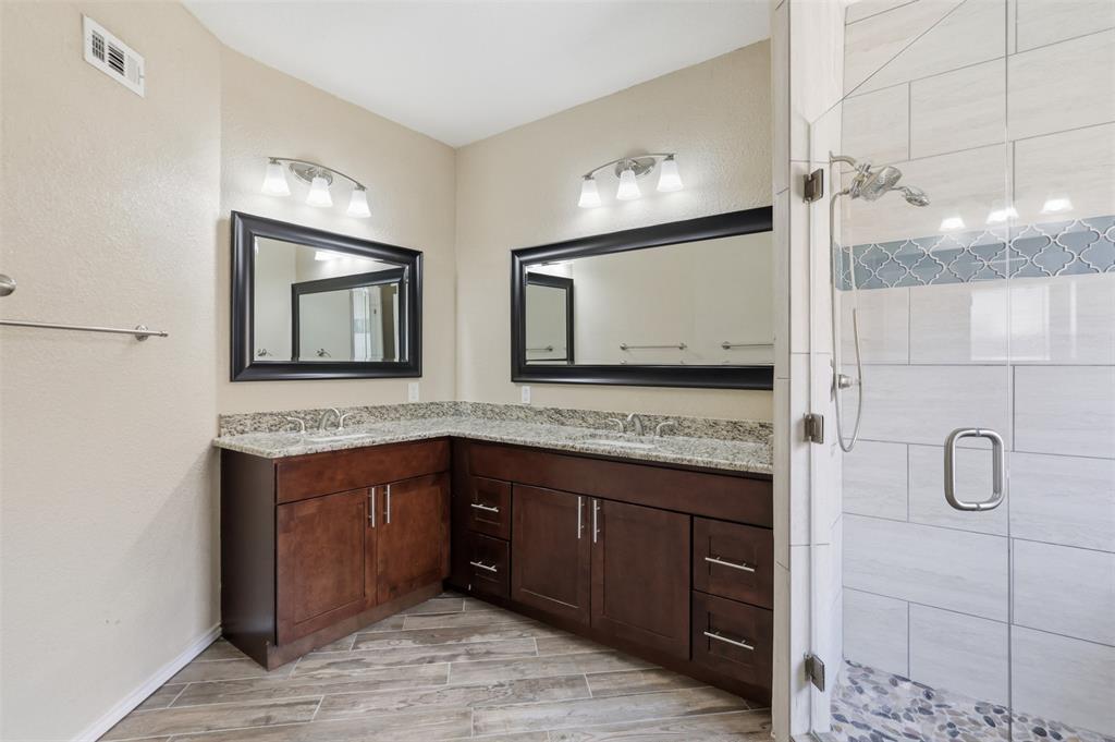 608 Fiesta Circle, Irving, TX 75063