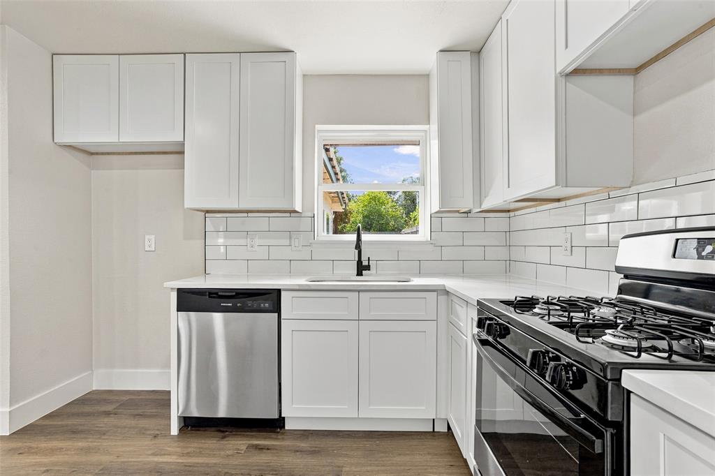 1504 Mosley Drive, Irving, TX 75060