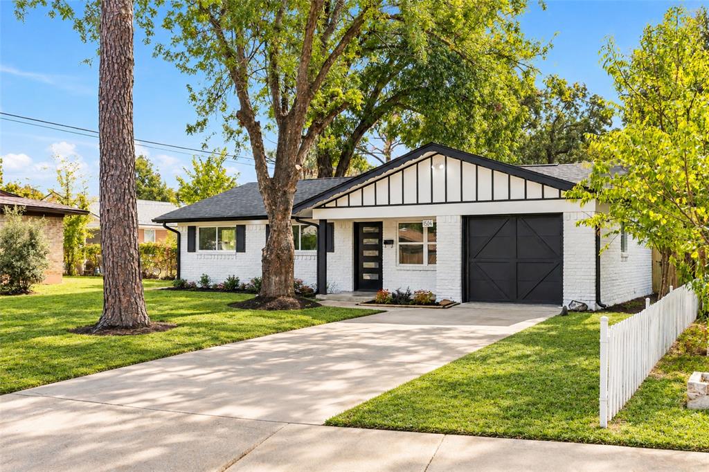 1504 Mosley Drive, Irving, TX 75060