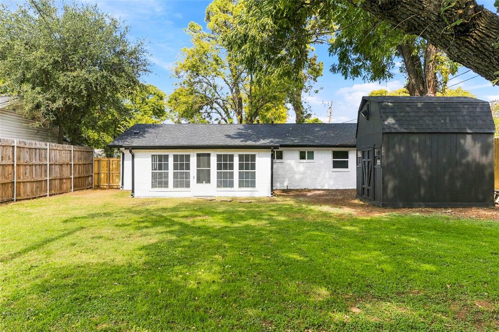 1504 Mosley Drive, Irving, TX 75060