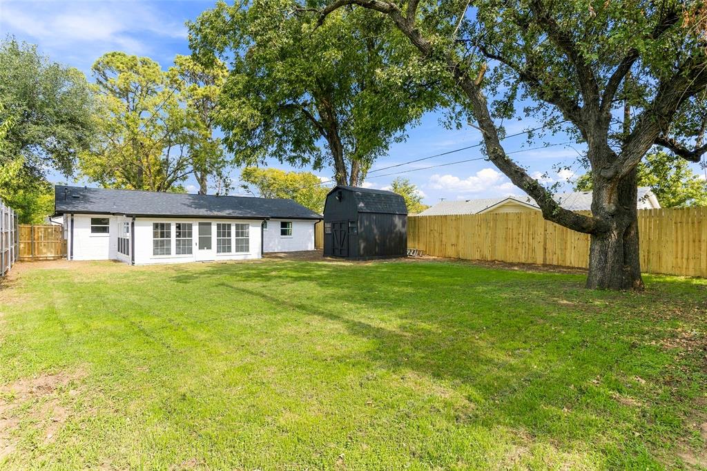 1504 Mosley Drive, Irving, TX 75060