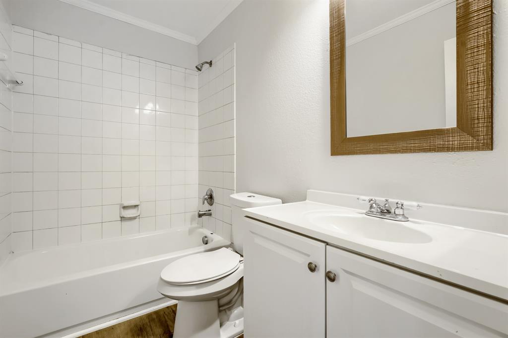 2830 Gospel Drive, Dallas, TX 75237