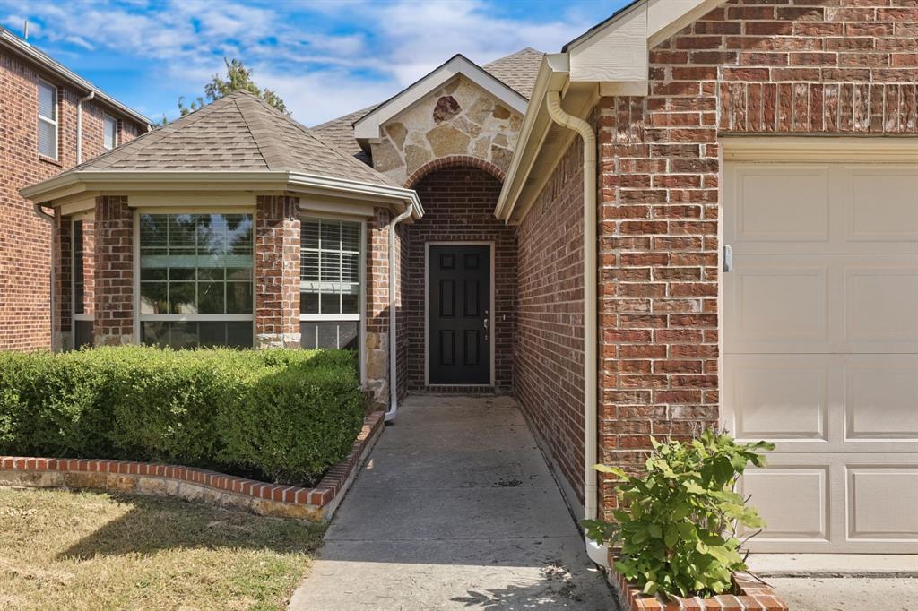 209 Sandy Creek Way, McKinney, TX 75072