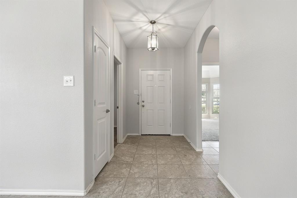 209 Sandy Creek Way, McKinney, TX 75072