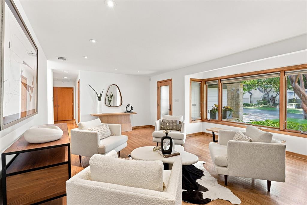 4329 Taos Road, Dallas, TX 75209