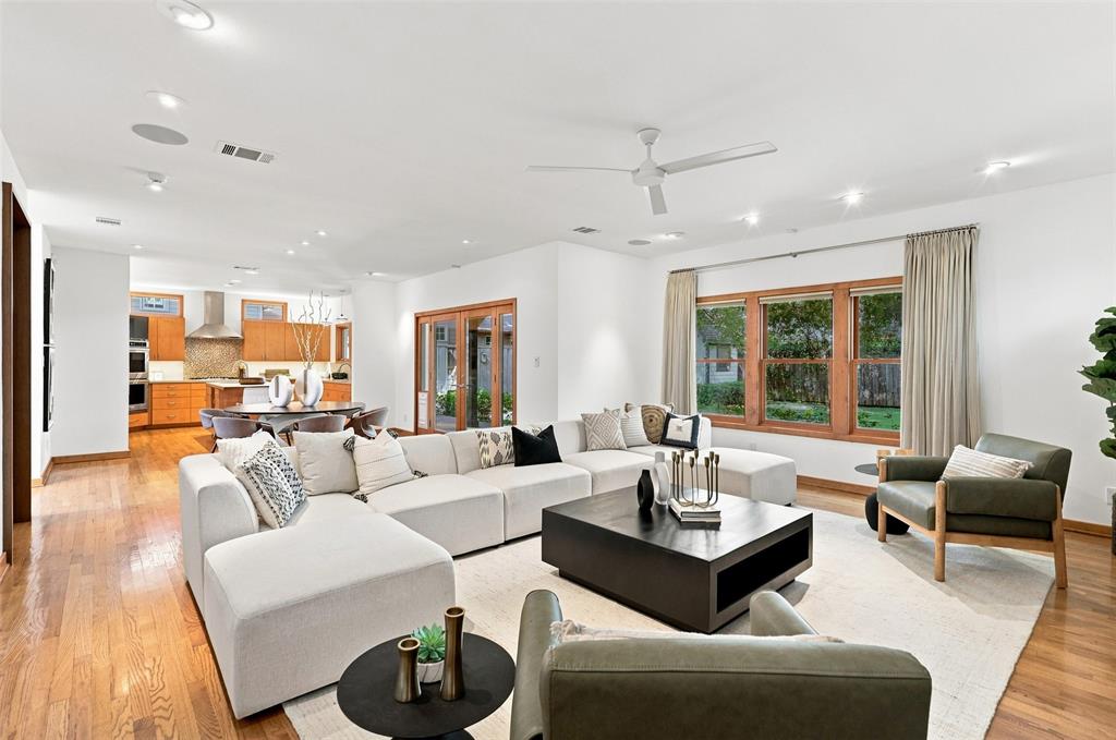 4329 Taos Road, Dallas, TX 75209