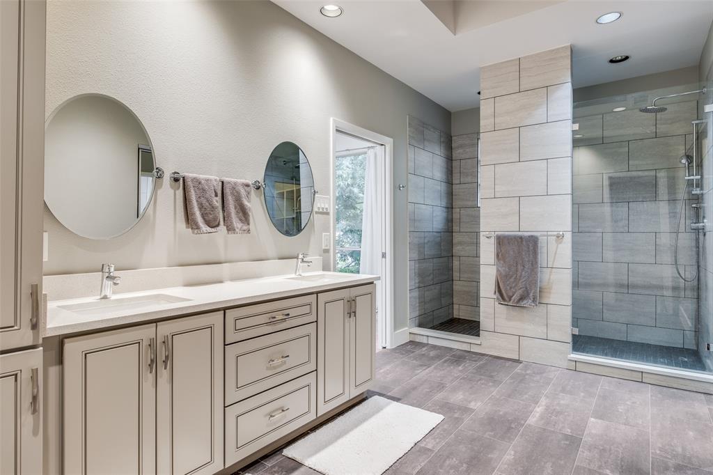 9123 Chapel Valley Road, Dallas, TX 75220