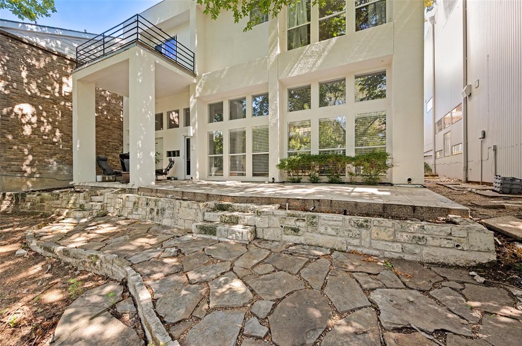 9123 Chapel Valley Road, Dallas, TX 75220