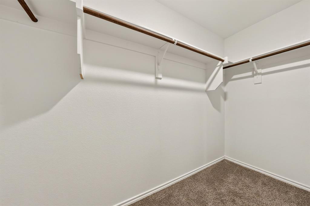 706 Heirloom Lane, Royse City, TX 75189