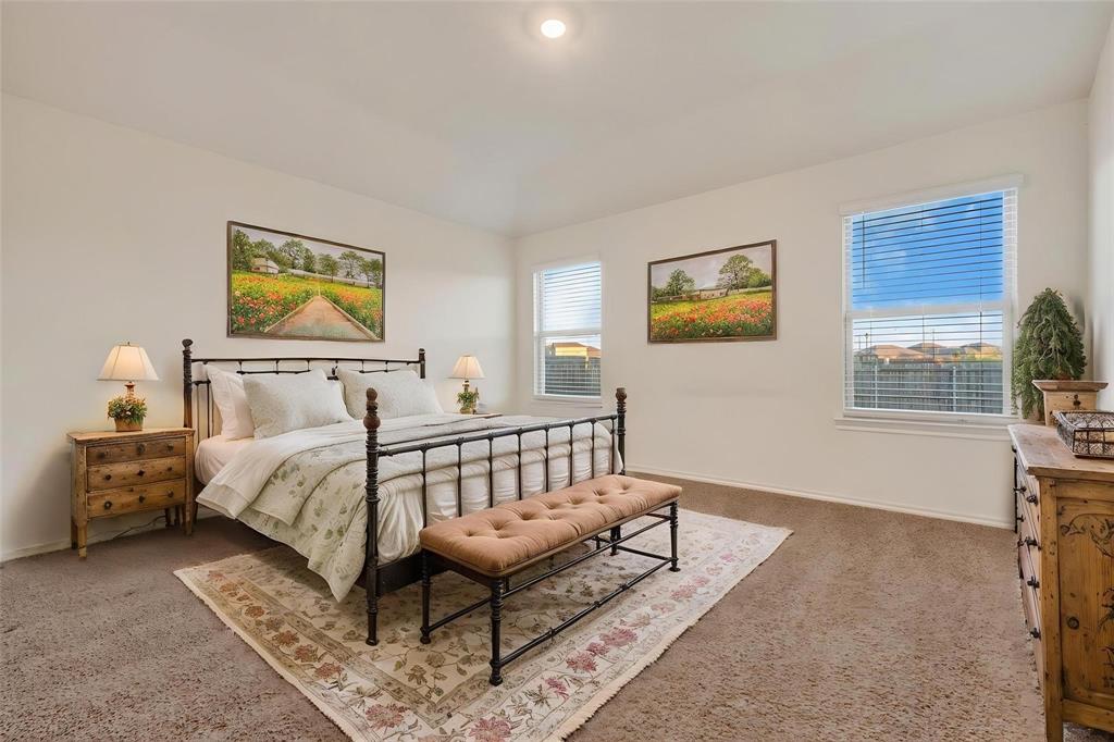 706 Heirloom Lane, Royse City, TX 75189