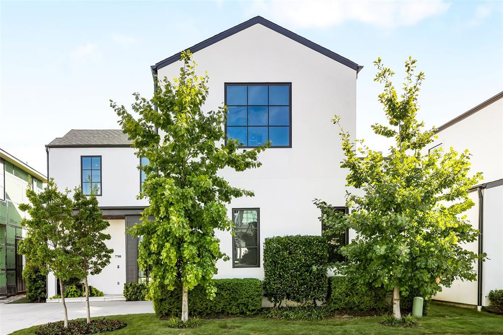 7710 Chatsworth Place, Dallas, TX 75230