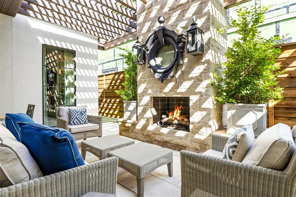 7710 Chatsworth Place, Dallas, TX 75230
