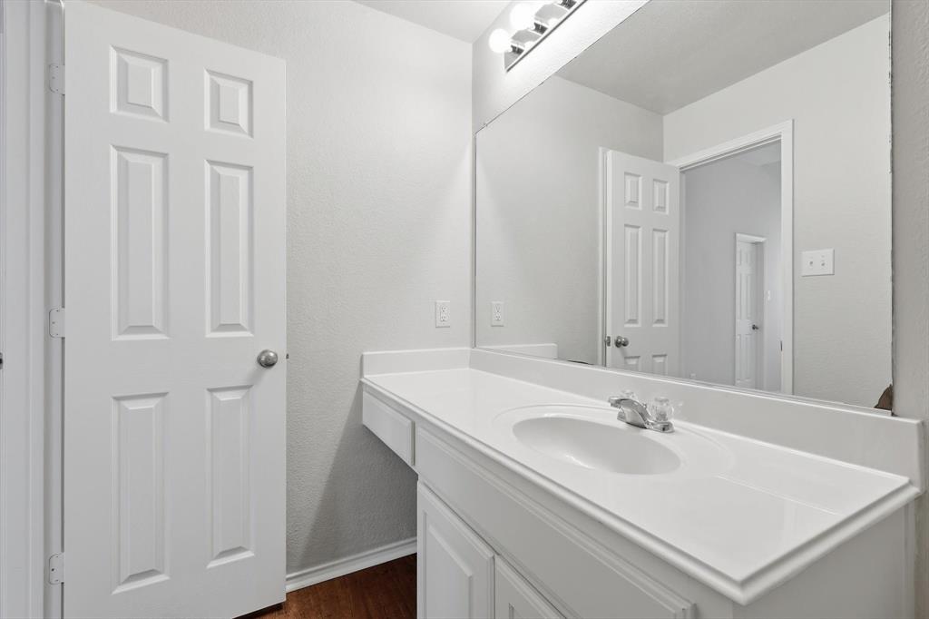 420 Dartmoor Drive, Celina, TX 75009