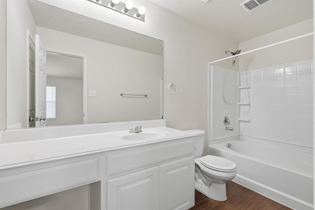 420 Dartmoor Drive, Celina, TX 75009