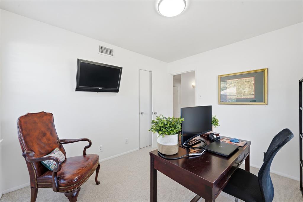 601 Winchester Drive, Richardson, TX 75080