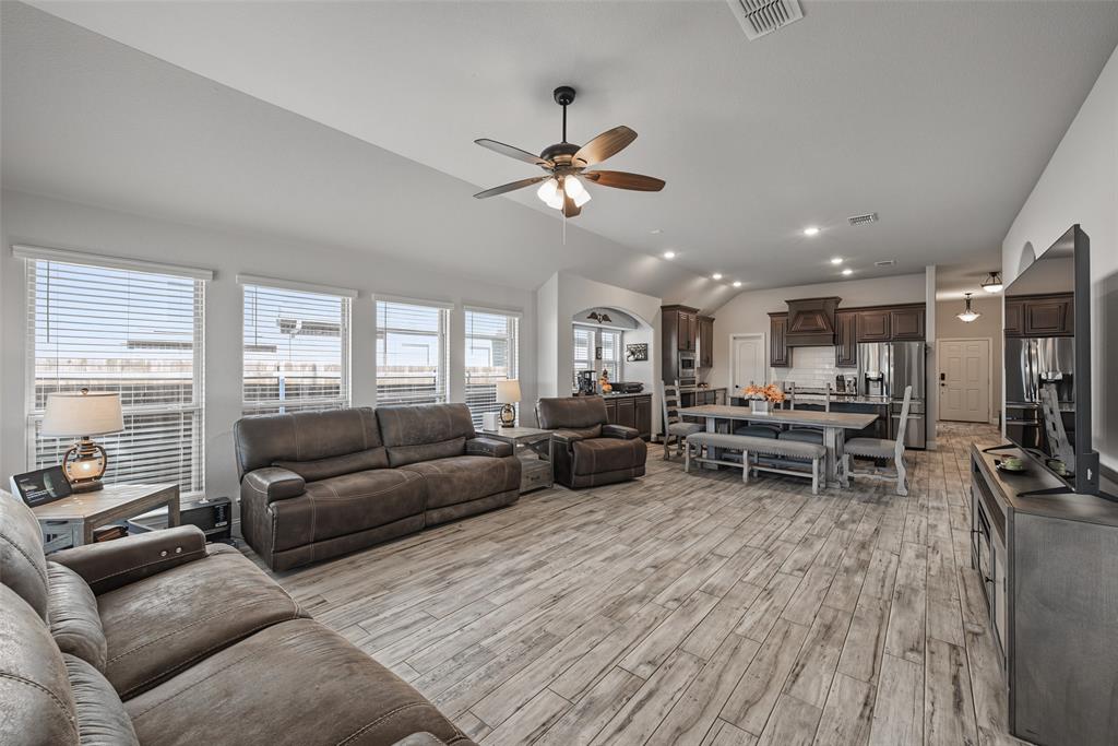 4112 Cerulean Circle, Royse City, TX 75189
