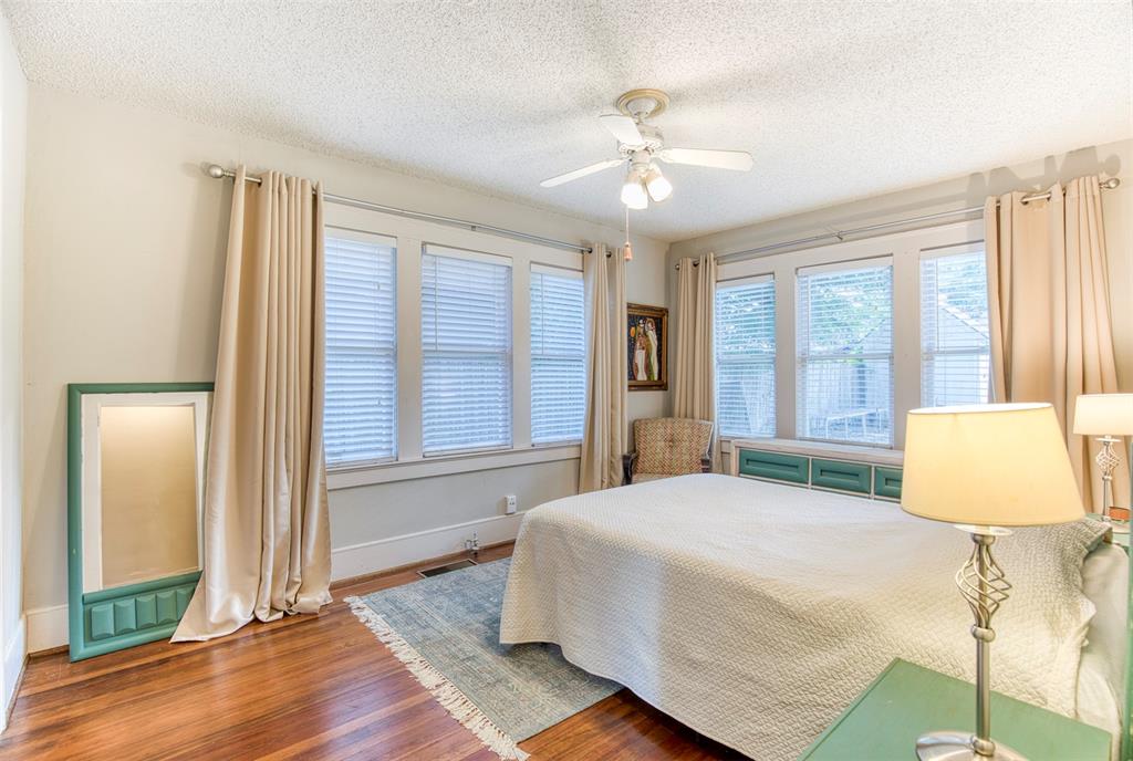 413 N Winnetka Avenue, Dallas, TX 75208
