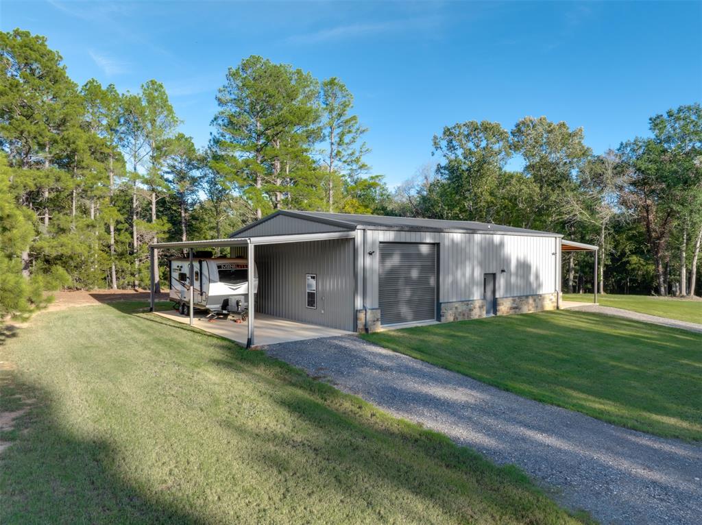 22080 County Road 4117, Frankston, TX 75763