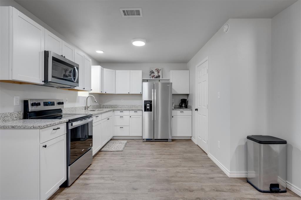 22080 County Road 4117, Frankston, TX 75763