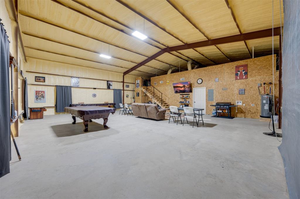 22080 County Road 4117, Frankston, TX 75763