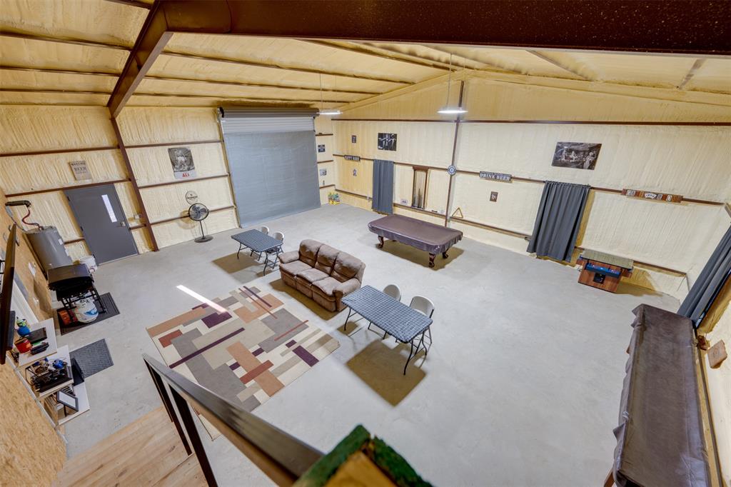 22080 County Road 4117, Frankston, TX 75763