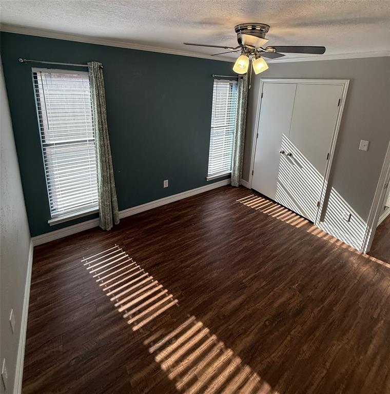 1803 W Jamestown Drive, Ennis, TX 75119