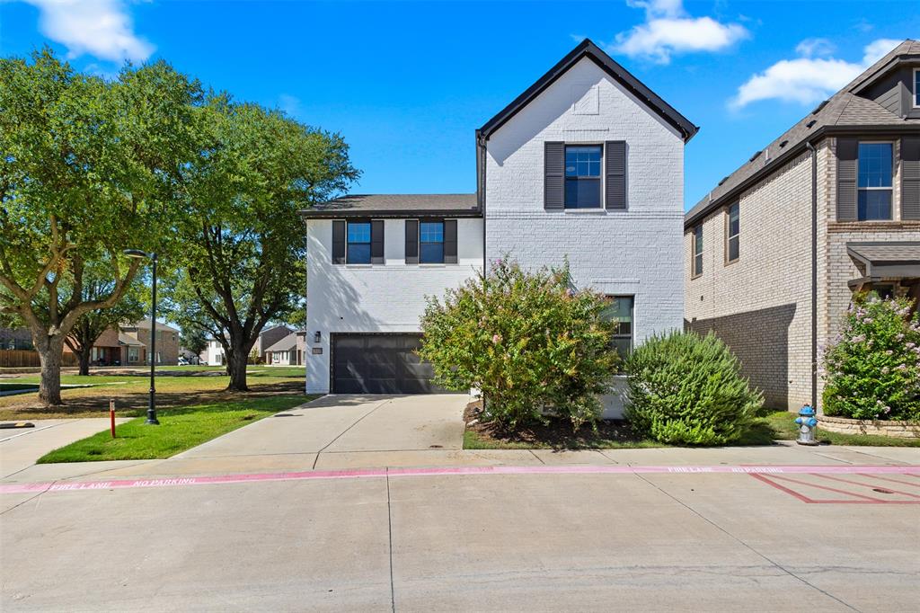 219 Harper Street, Irving, TX 75063