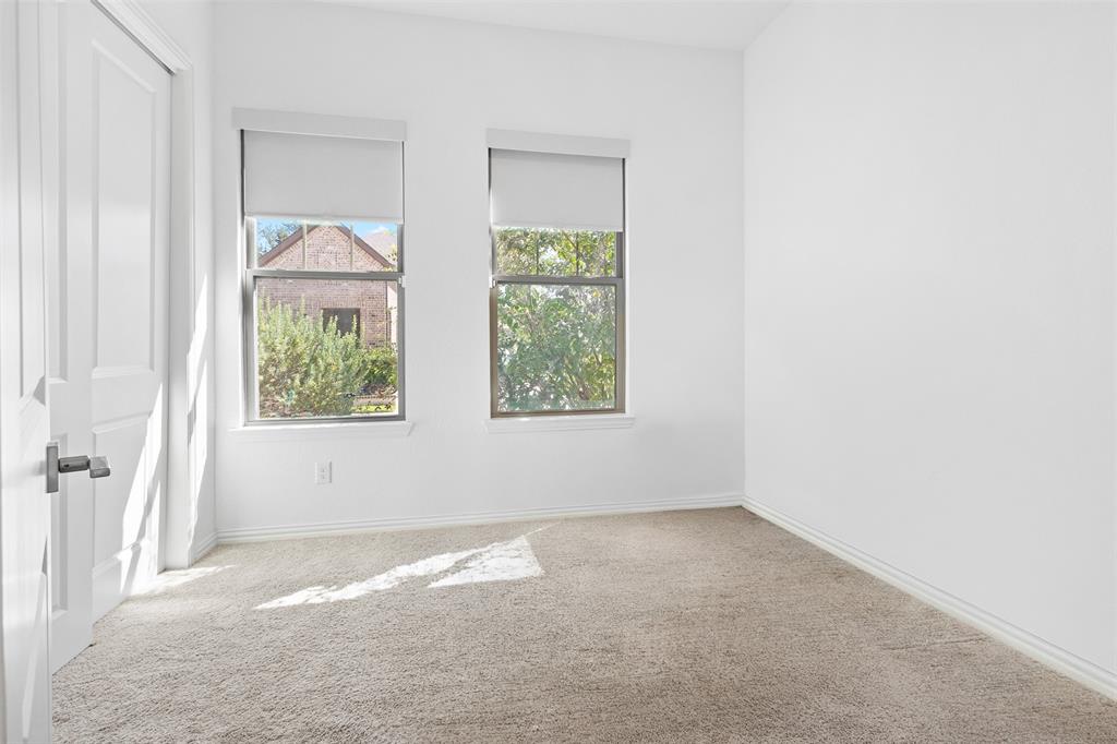 219 Harper Street, Irving, TX 75063