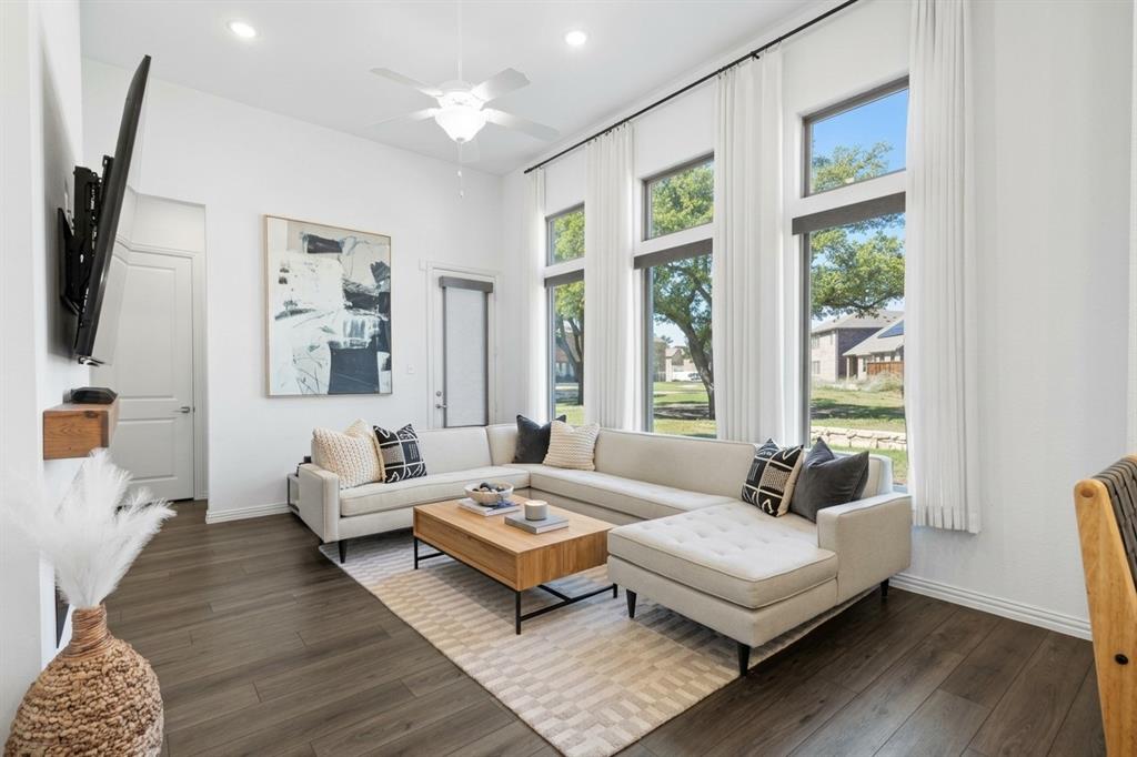 219 Harper Street, Irving, TX 75063