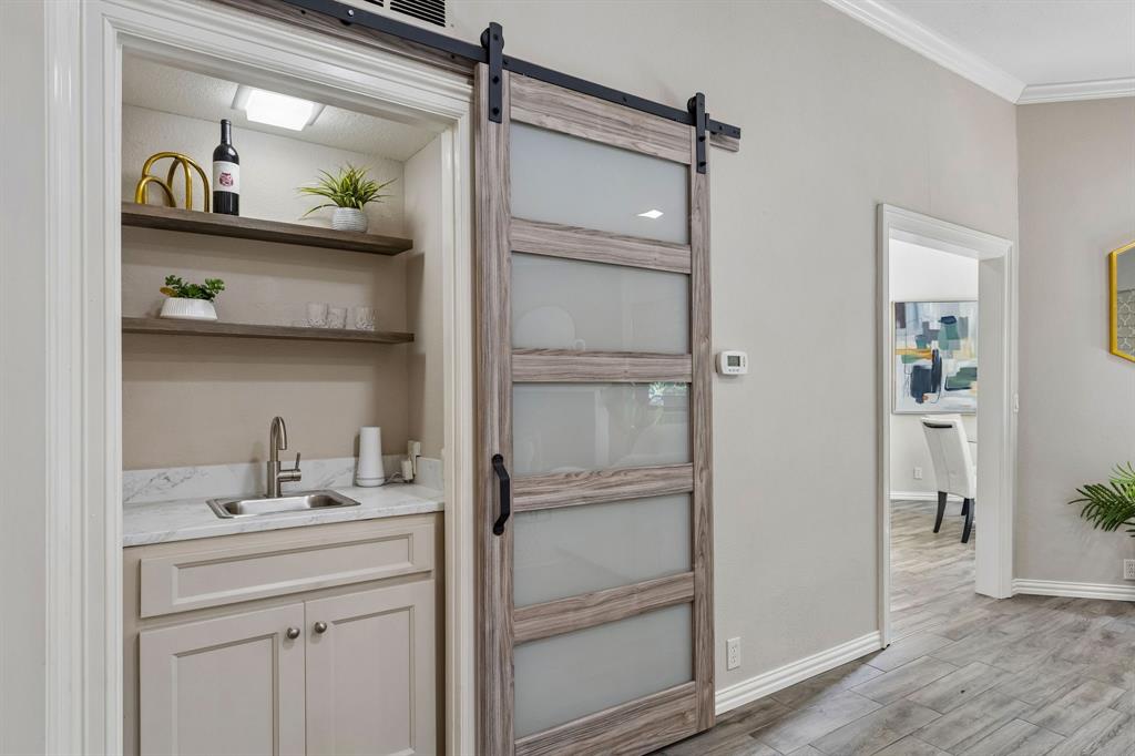 9006 Windy Crest Drive, Dallas, TX 75243